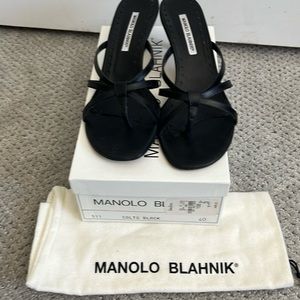 Authentic Manila Blahnik straps sandal